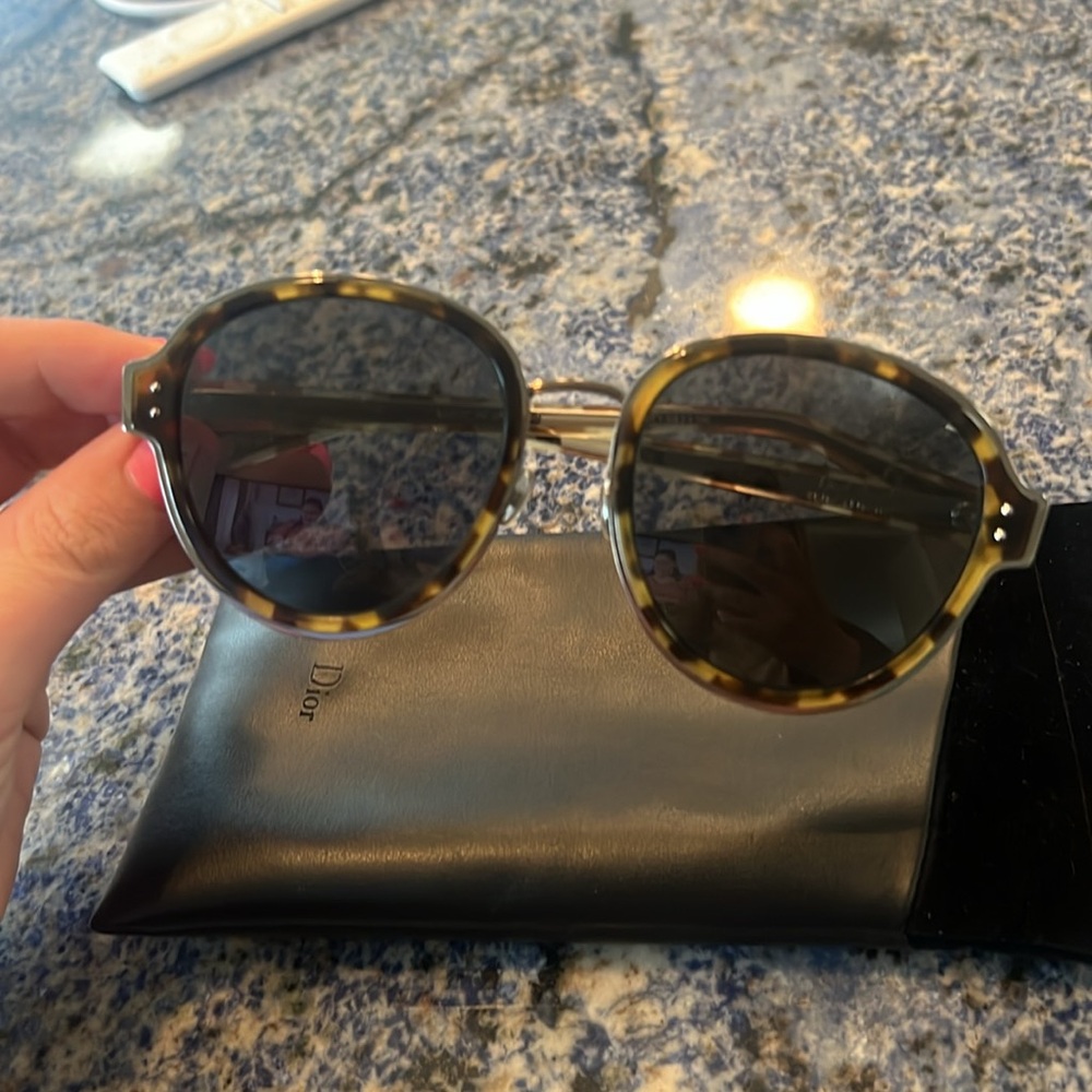 Dior limited edition sunglasses - Picture 2 of 6